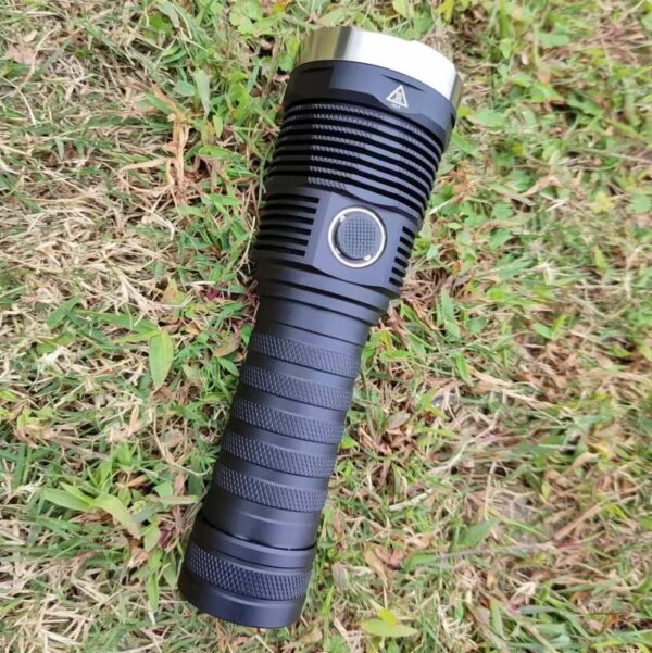 NIGHTWATCH NI03S Super Valkyrie - 1x SFP55.2L LED mit 17.000 Lumen