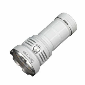 FITORCH P50 - Taschenlampe mit 3 & 16 LEDs für bis zu 10.000 Lumen