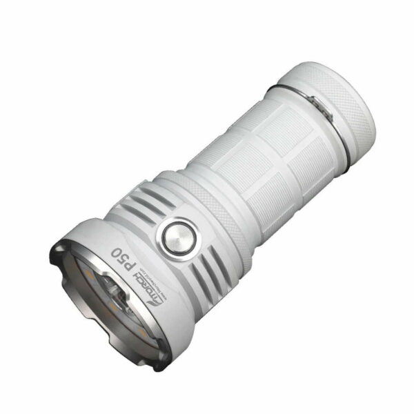 FITORCH P50 - Taschenlampe mit 3 & 16 LEDs für bis zu 10.000 Lumen