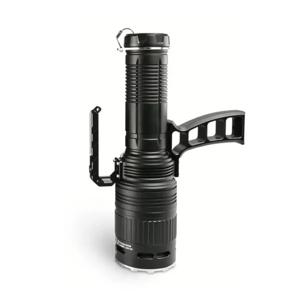NLIGHTD X1 - LEP Taschenlampe mit 7.000 Lumen und  5.786 Meter Reichweite