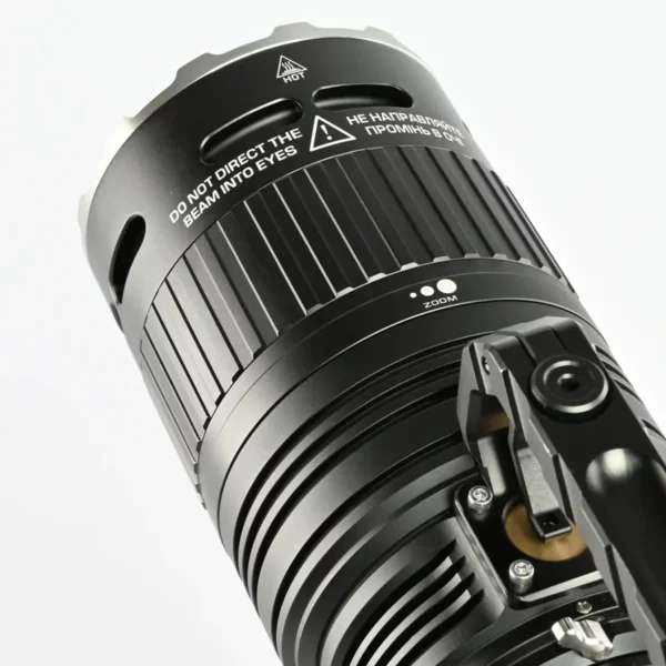 NLIGHTD X1 - LEP Taschenlampe mit 7.000 Lumen und  5.786 Meter Reichweite – Bild 6